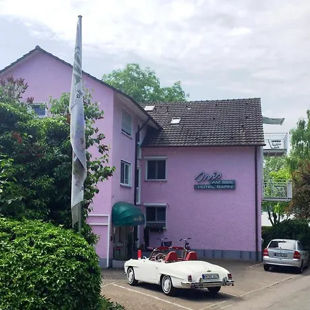 Iris Am Garni מלון