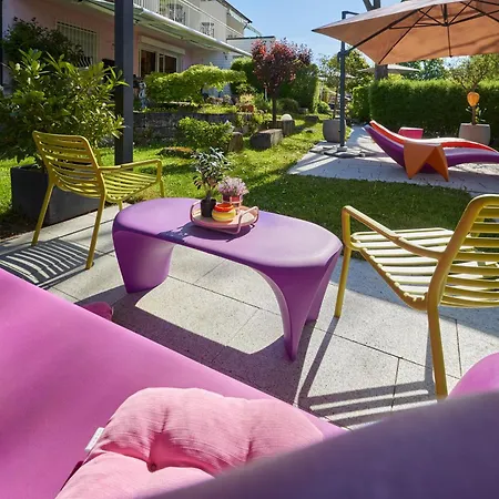 Iris Am Garni Hotel 3*
