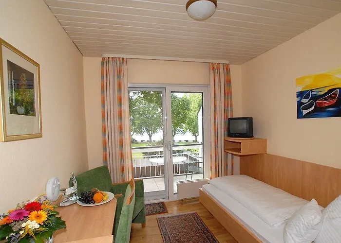 Iris Am Garni Radolfzell am Bodensee