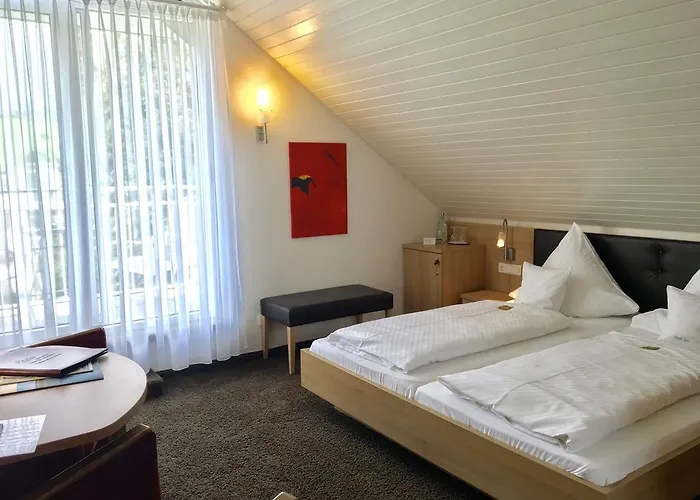 Iris Am Garni Hotel 3*